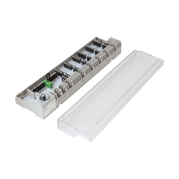 Клемна колодка Basic+ опалення/охолодження - 6 зон 230V (15 сервоприводів)